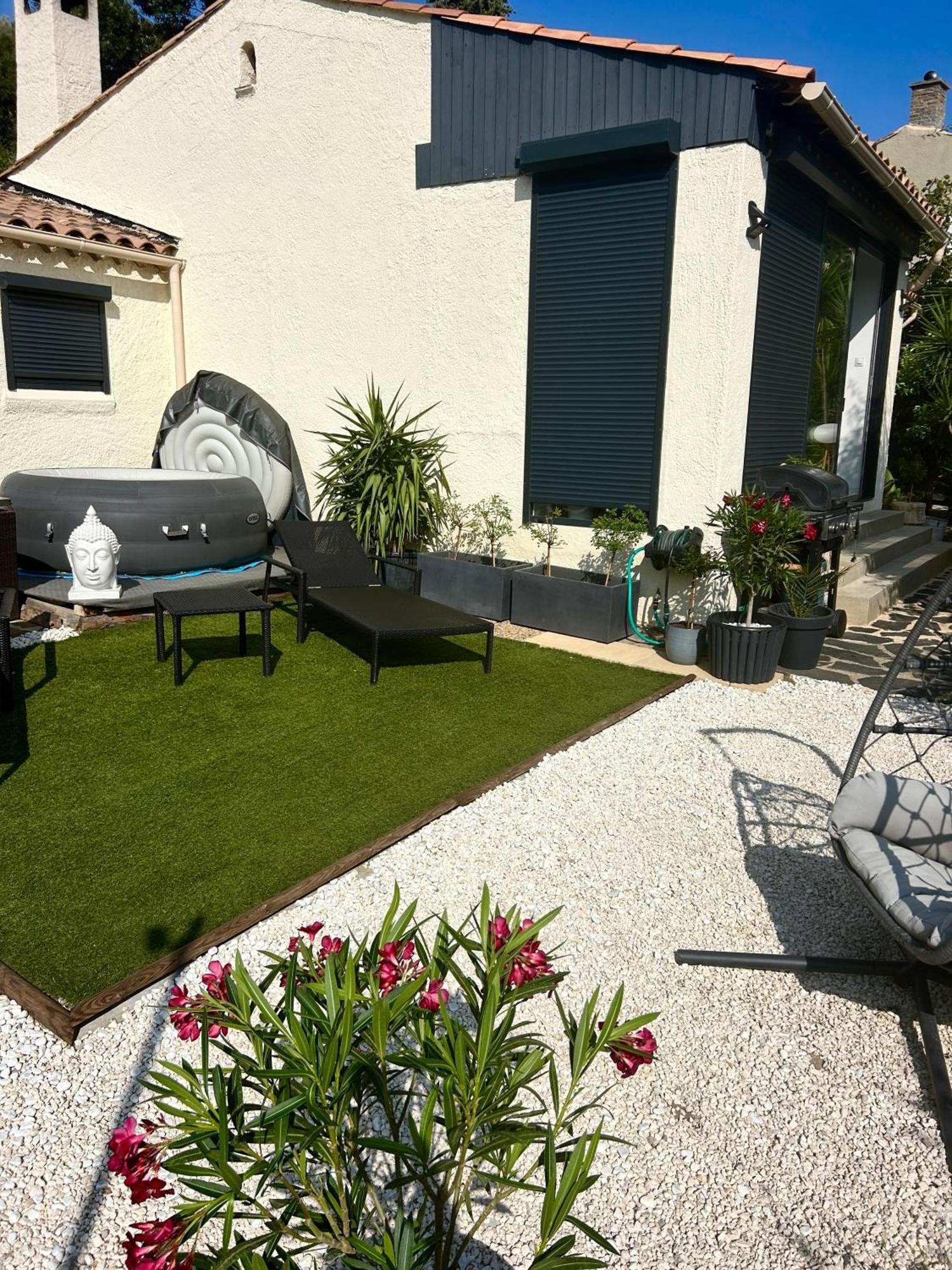 Belle Chambre Privee Avec Le Jardin Privatif Et Le Jacuzzi Cavalaire-sur-Mer Exterior foto